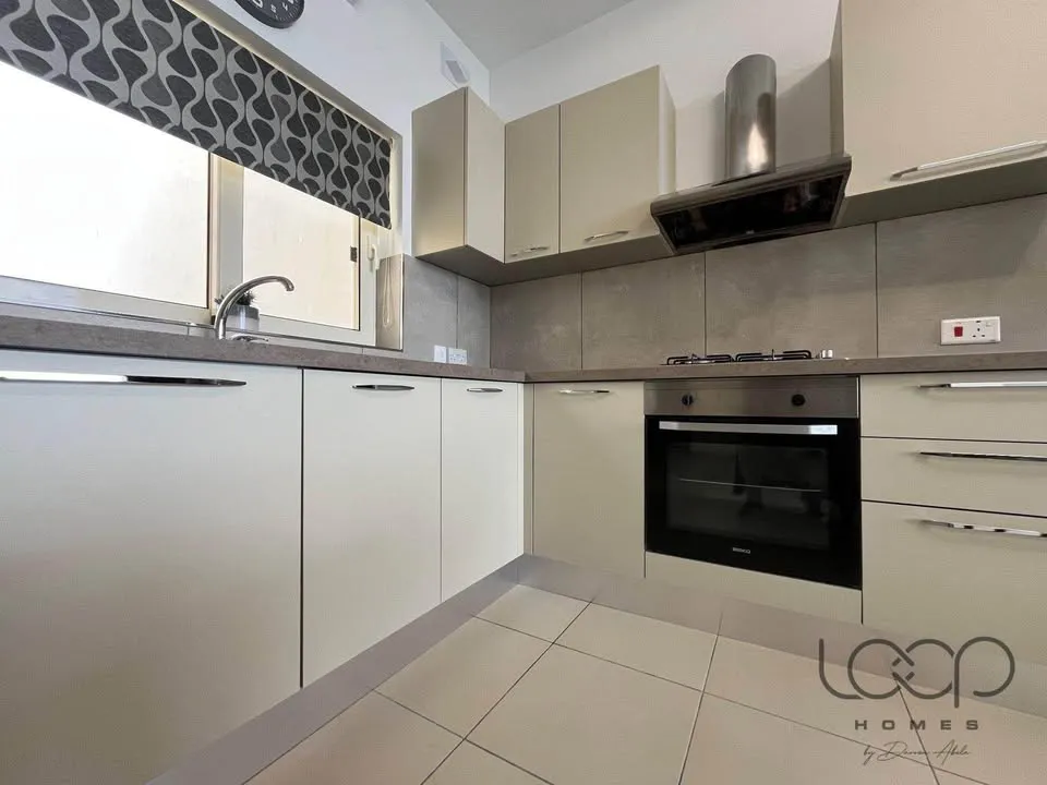 Modern 2 Bedroom Apartment - Bugibba