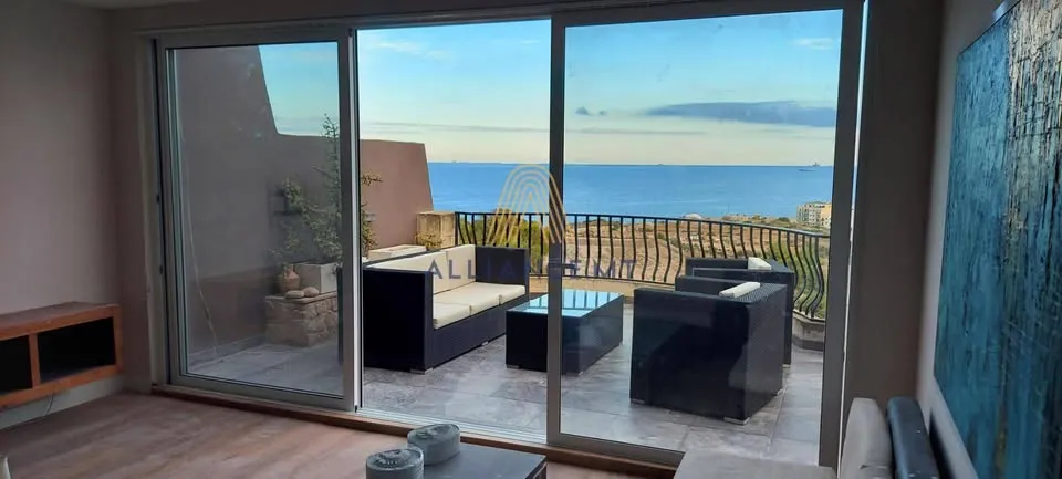 Luxurious 1-Bedroom Penthouse in Marsaskala