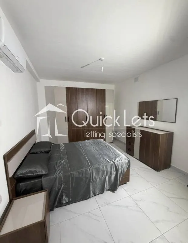 3 Bedroom Maisonette for Rent in Mellieħa