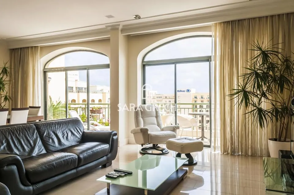 Apartment in San Ġiljan