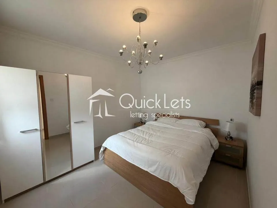 2 bedrooms & 1 bathroom penthouse in Bugibba