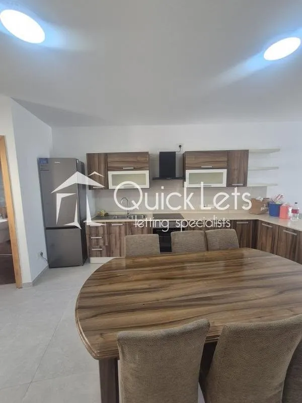 Penthouse in Lija
