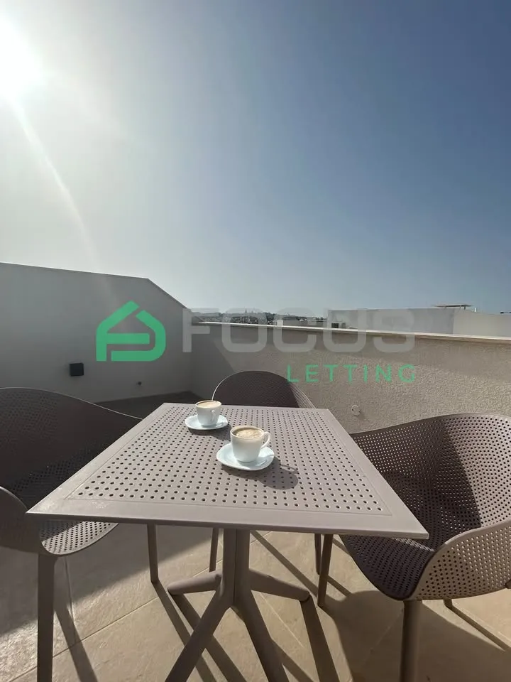 Lovely Penthouse - Available for long let