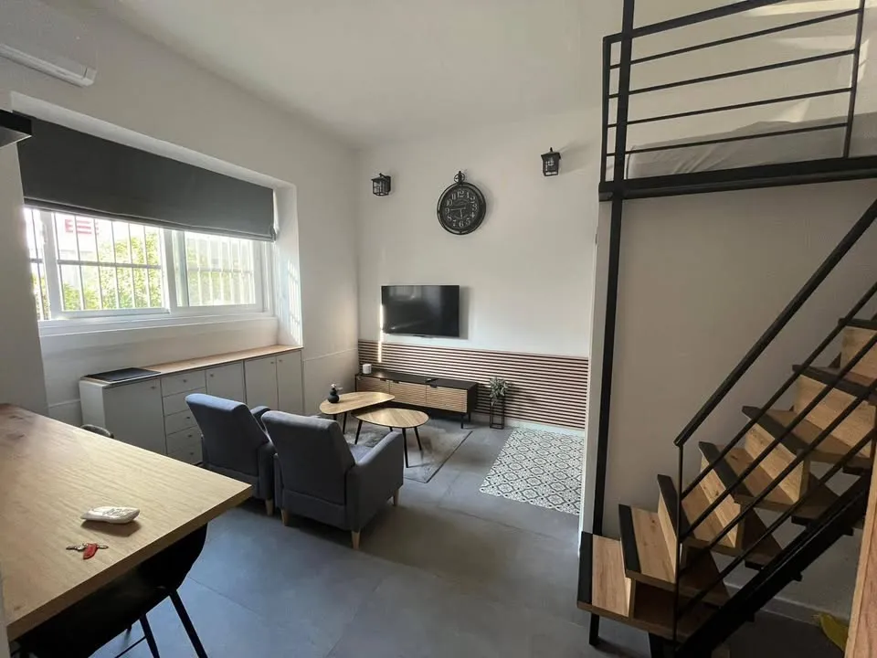 Bright modern studio apartment in Msida