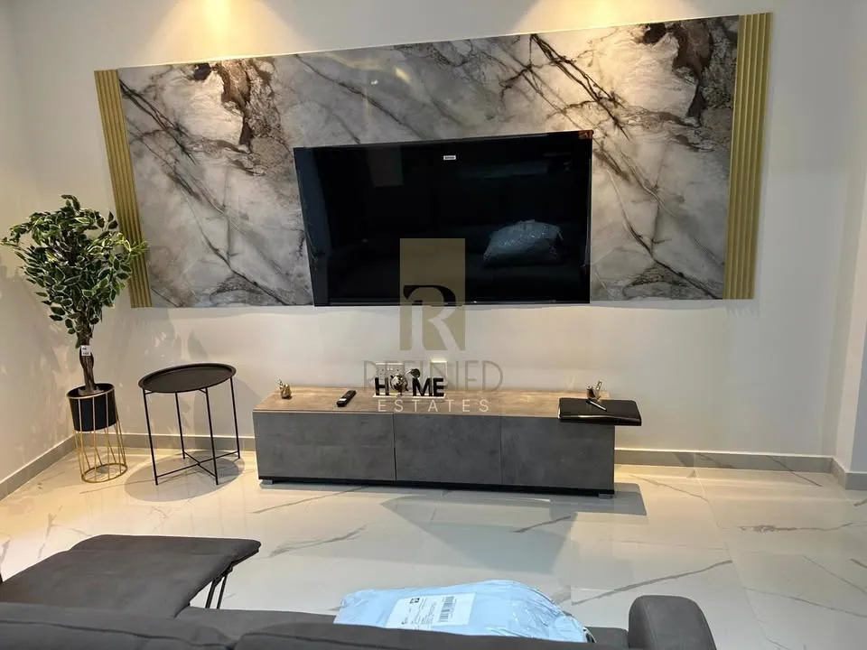 Two Bedroom Apartment in Gżira