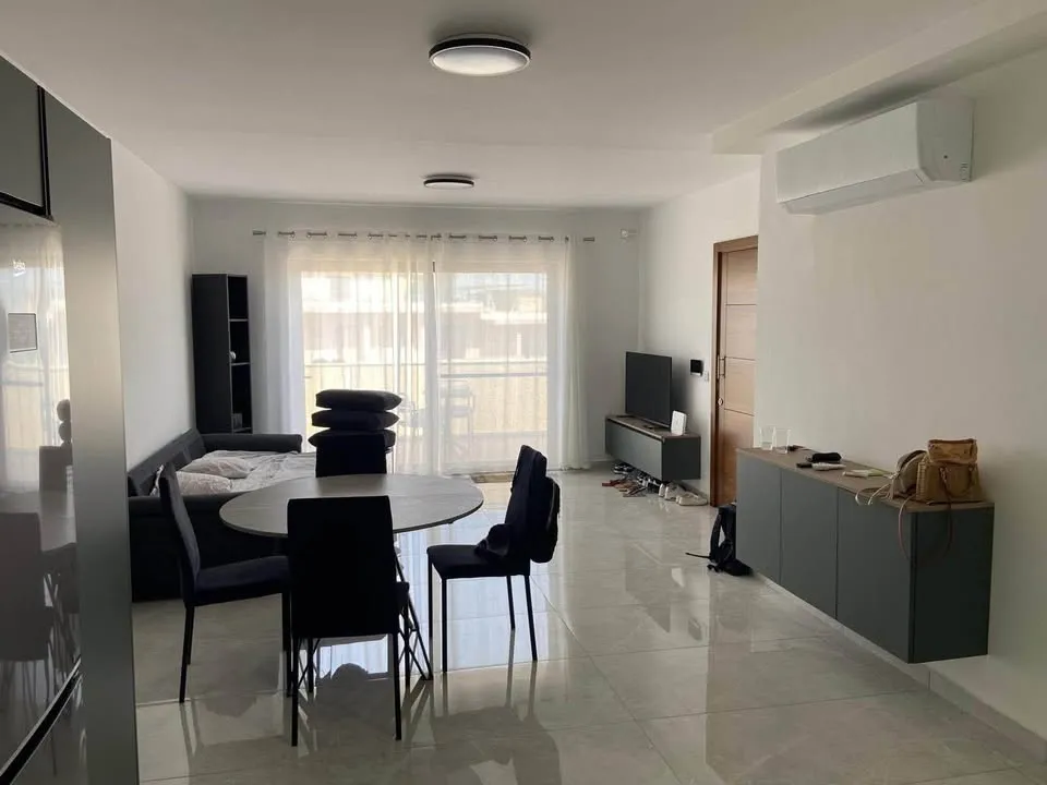 PET FRIENDLY PENTHOUSE IN ŻURRIEQ