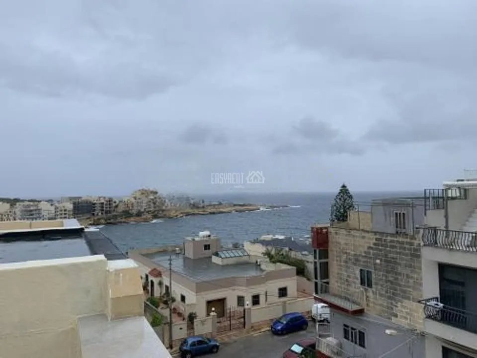 1-bedroom penthouse for rent in Marsaskala