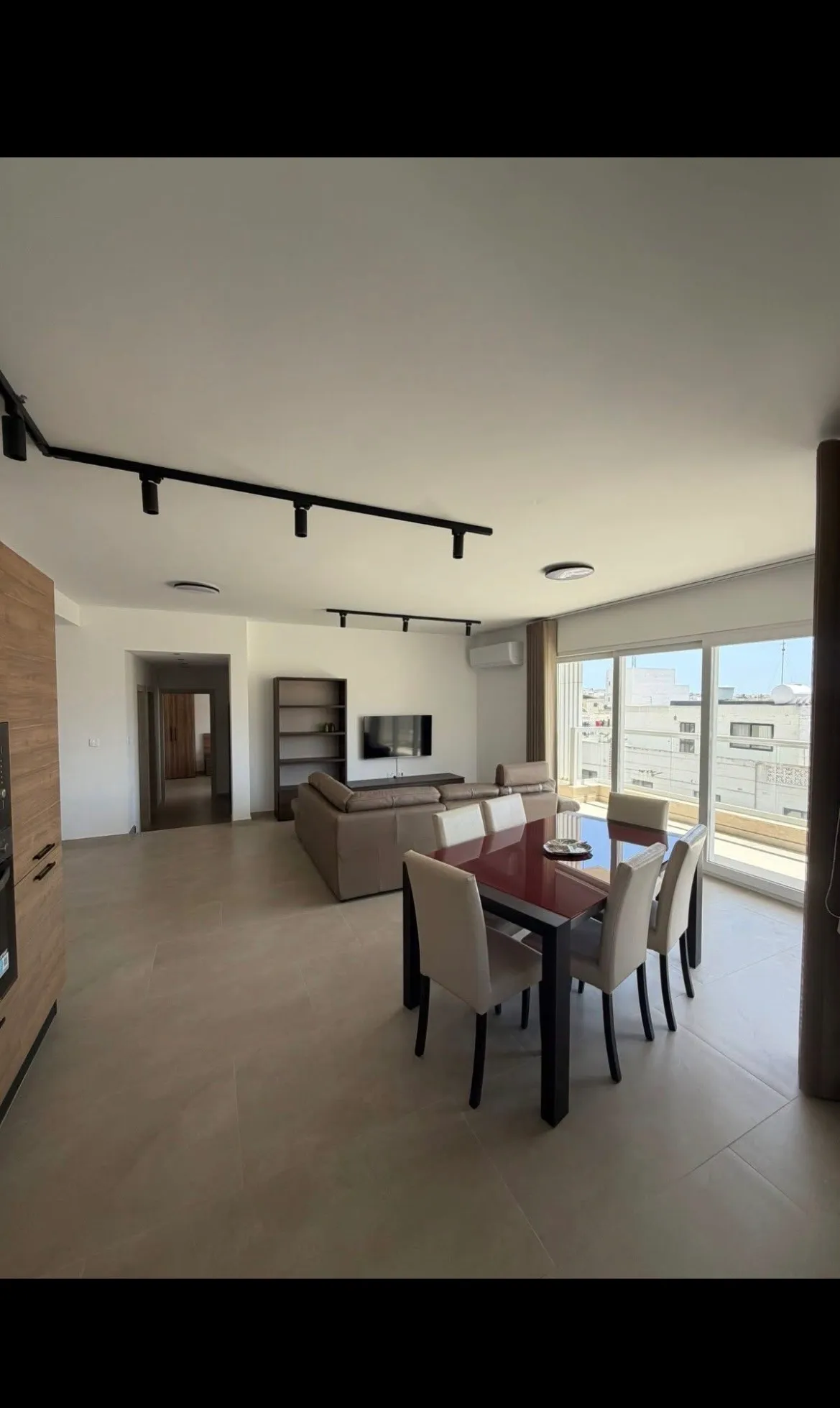 3 bedroom 2 bathroom 2nd floor apartment in Mosta