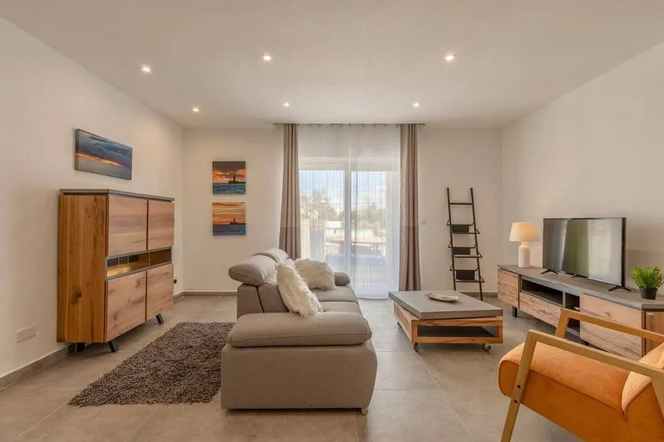 1 Bedroom Apartment in Swieqi