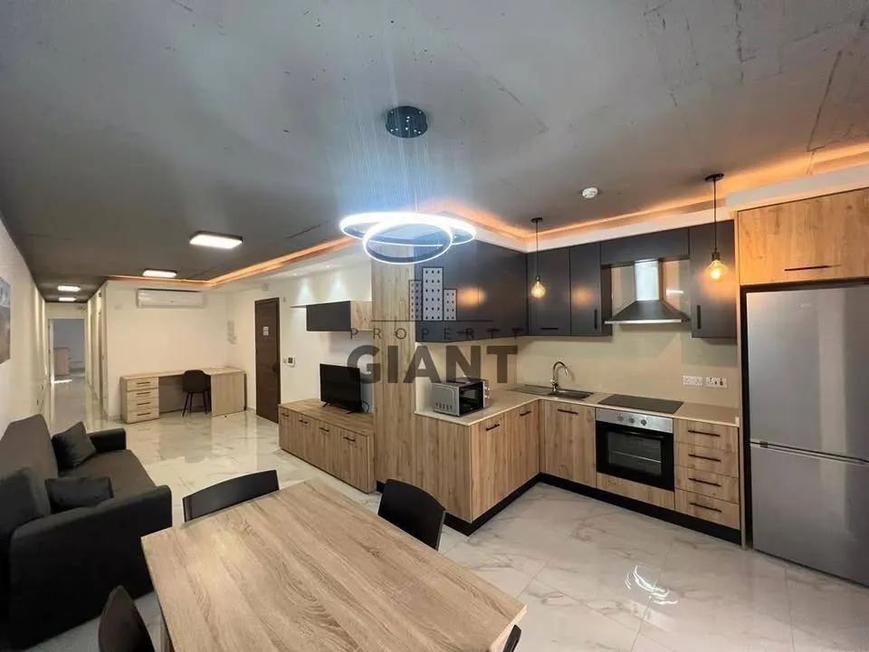 Modern 2-Bedroom Apartment in Mgarr