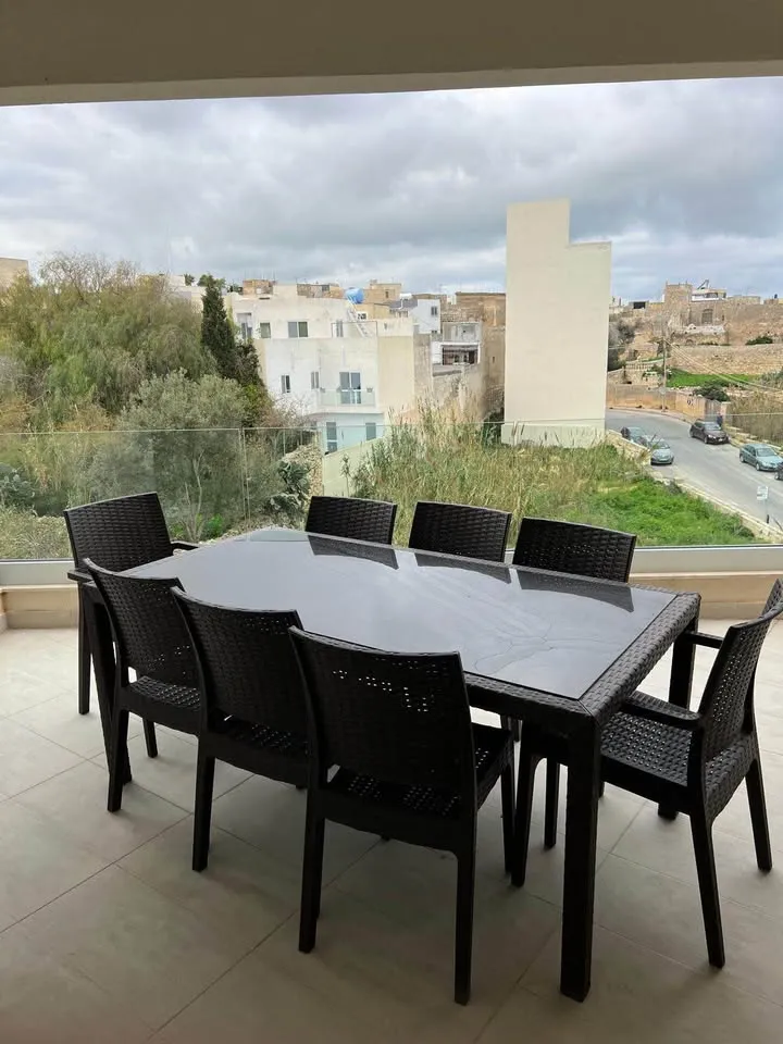 Spacious 3 bedroom apartment in Gharghur