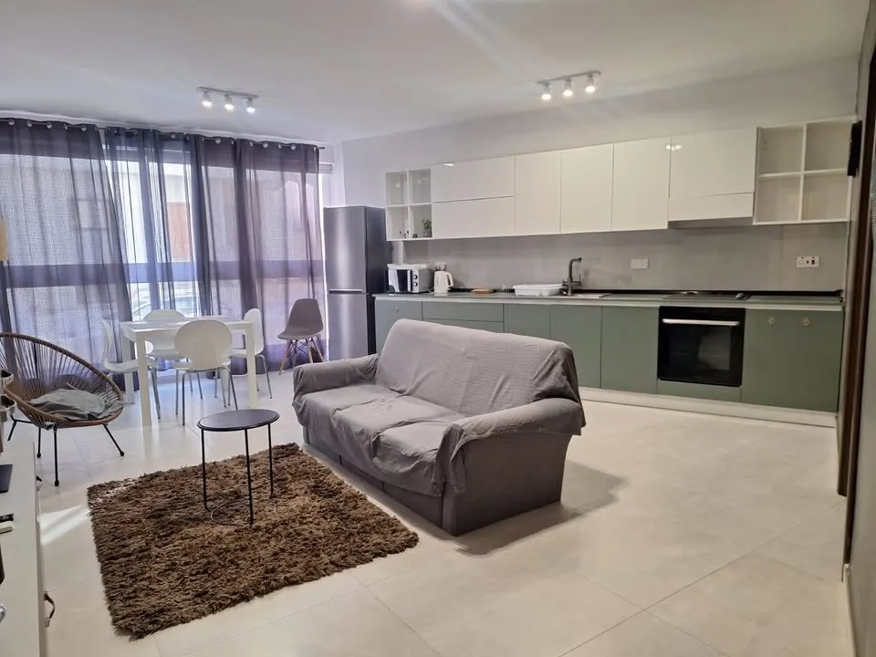 Fully furnished 2 bedroom apartment in Swieqi