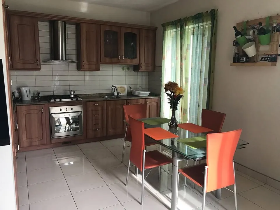ST PAUL BAY APARTMENT