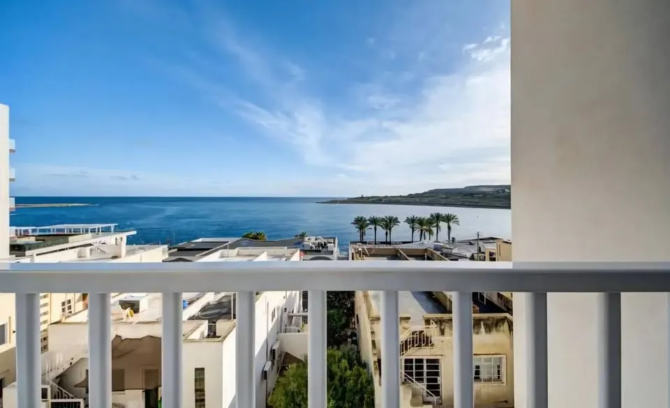 SEA VIEW APARTMENT!