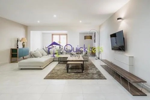 ST JULIAN'S | 3 BED, 3 BATH MAISONETTE