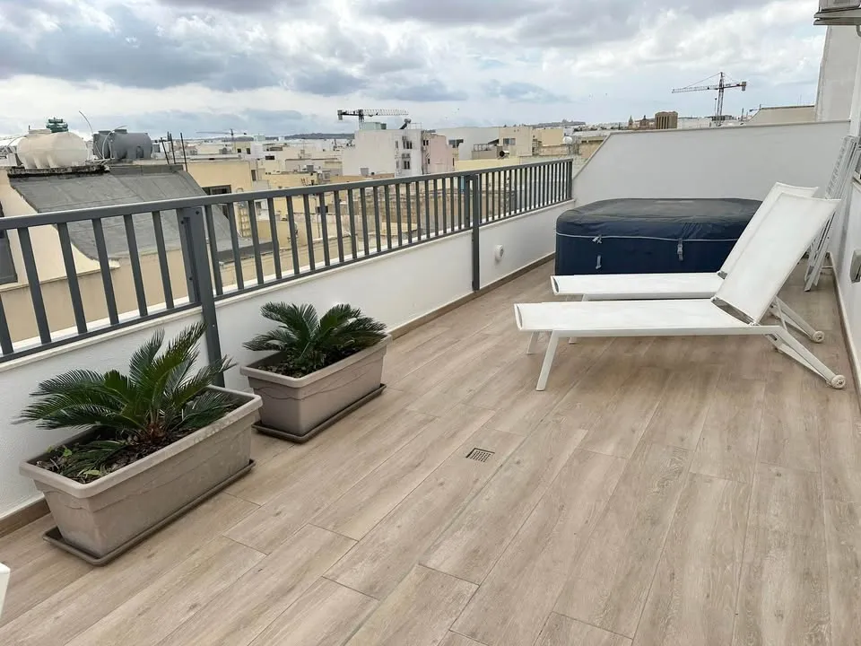 Birkirkara Brand New & Ultra Modern Penthouse close all Amenities