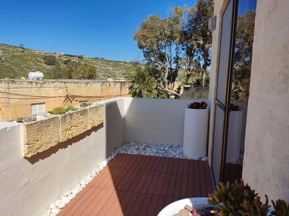 Xlendi maisonette, 2 bedrooms, 850 EUR/month