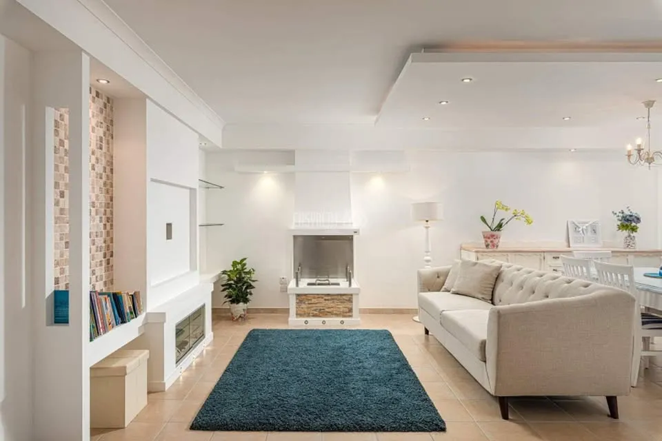 3 Bedroom Ground-floor Corner Maisonette for Rent in Santa Venera