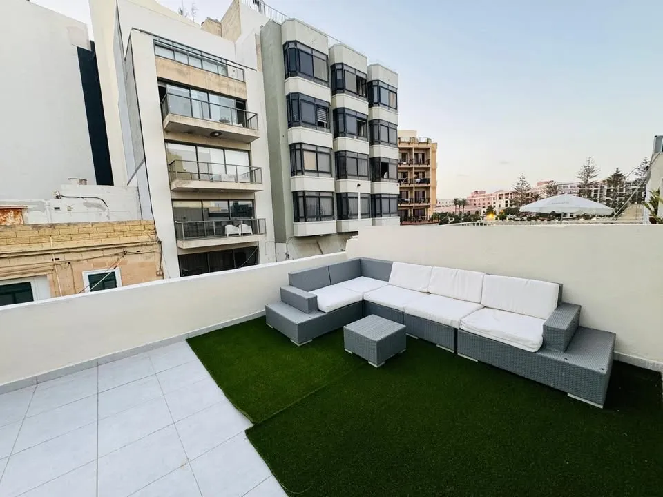 St Julians Penthouse in Paceville