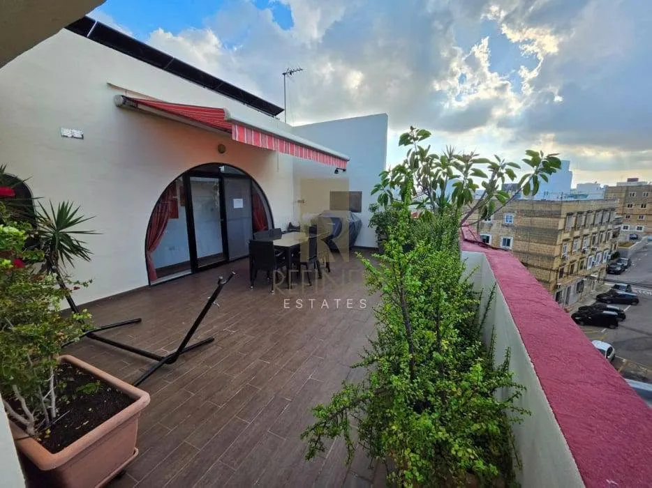 3 Bedroom Apartment in Ta' Xbiex