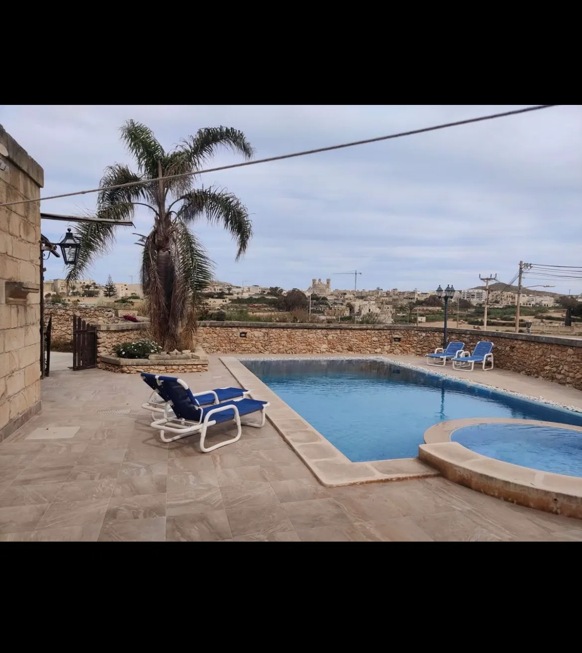 Farmhouse with Swimming Pool - Gharb, Gozo