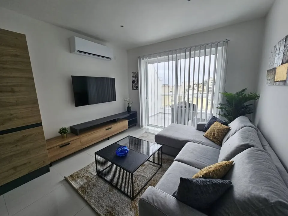 Highly finished 1 bedroom penthouse in St Julians