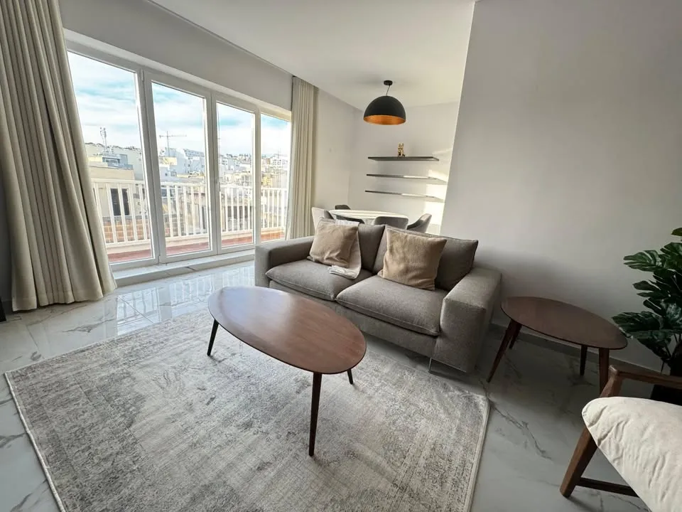GZIRA | NEWISH 3-BEDROOM APARTMENT