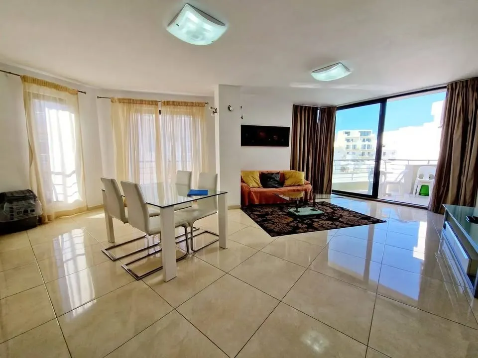 2 Bedroom Apartment for Long Let in San Pawl il-Baħar