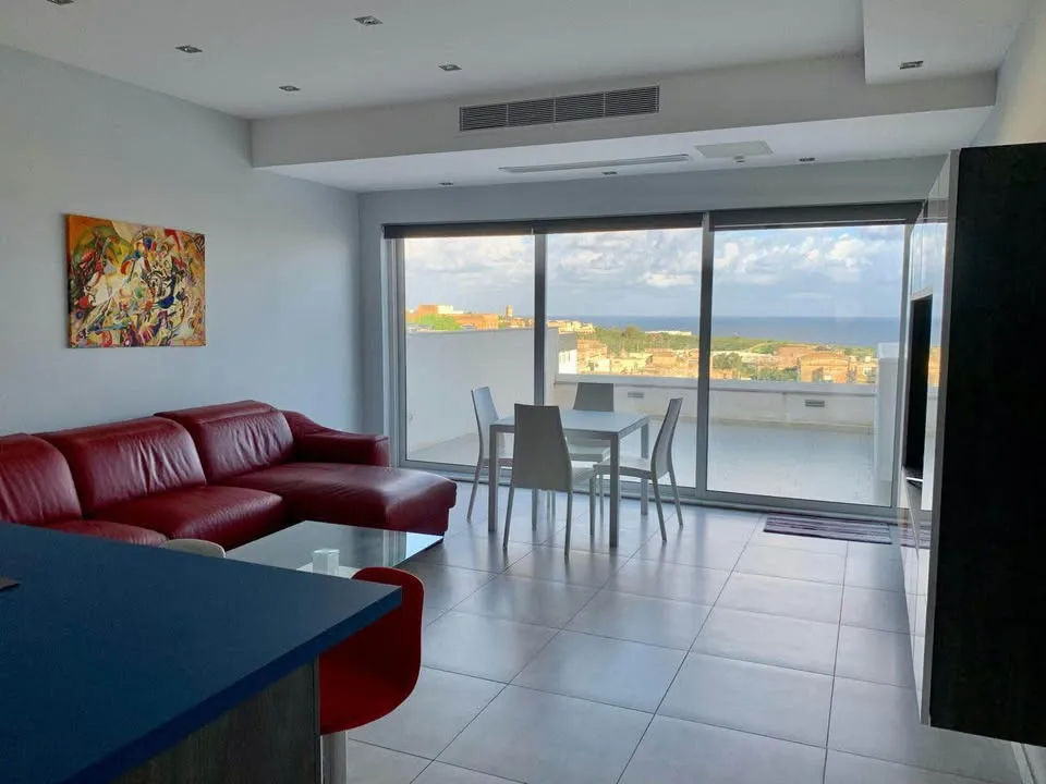 Modern 2 Bedroom Apartment in Swieqi