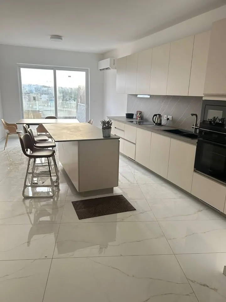 BRAND-NEW 3-BEDROOM PENTHOUSE IN SAN GWANN