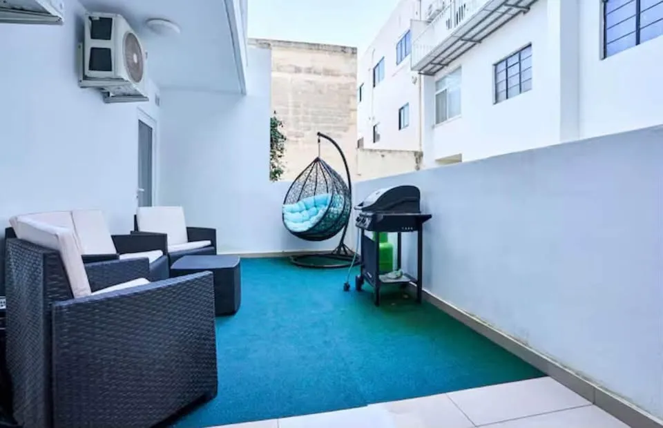 San Gwann Modern Apartment