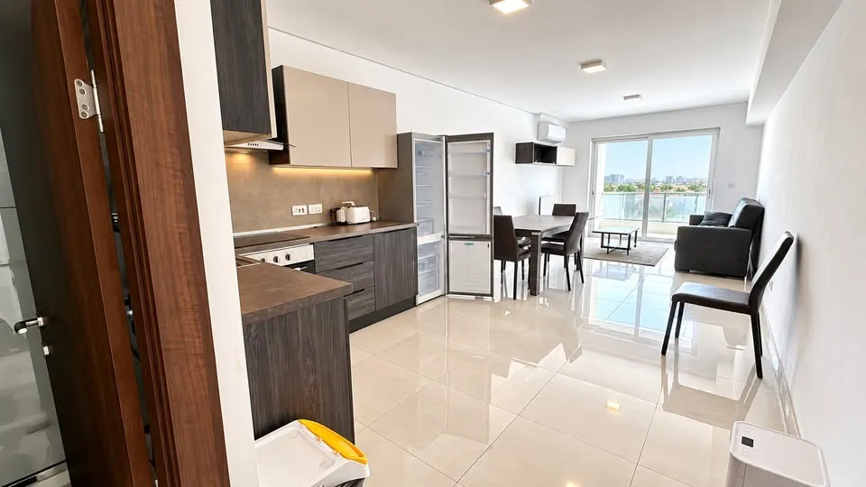 Bright apartment in Swieqi