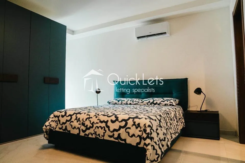 Qawra Apartment