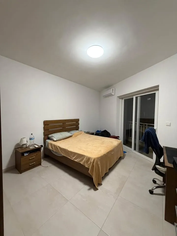 Modern 2 bedroom apartment in Naxxar