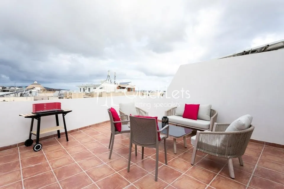 3 bed, 3 bath apartment in Mosta