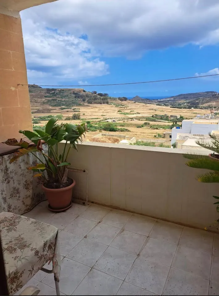 1 Bedroom Apartment in Victoria