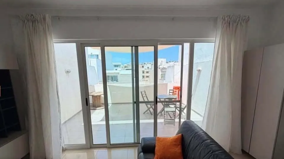 Gzira Modern Penthouse : * Pet Friendly