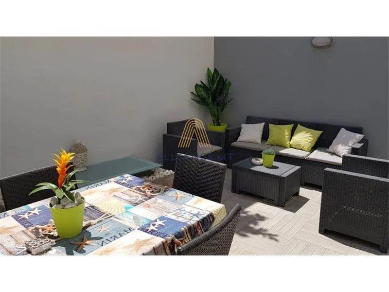 Beautiful 3-Bedroom Apartment in a Central Location!