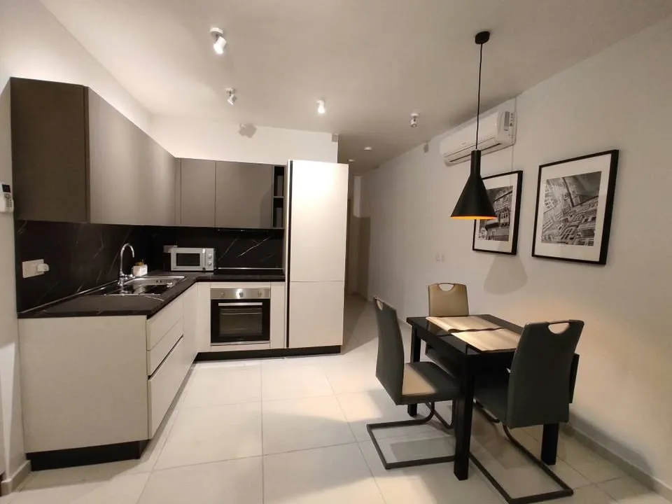 Double Bedroom Apartment in St Julian's