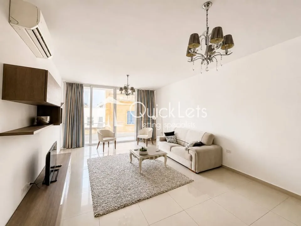 Fully furnished apartment in Sliema near Tigné Point