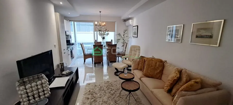 Lovely - Stylish Apartment in Sliema