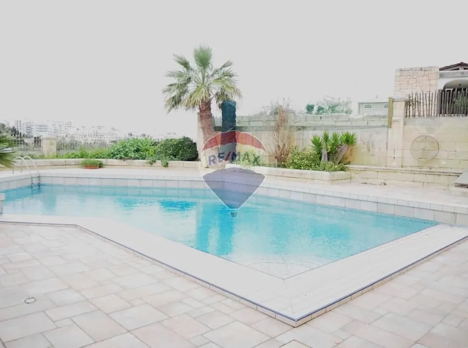 Apartment with Pool and Terrace – Santa Maria Estate, Mellieha