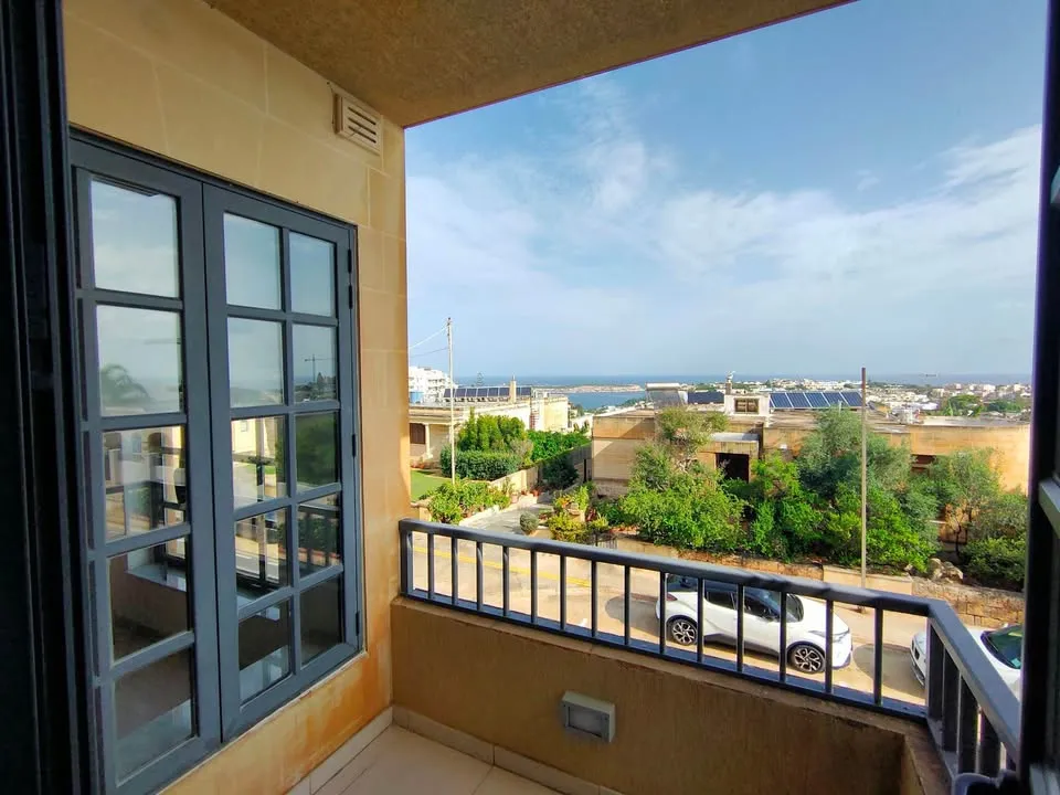 MELLIEHA - 3 BEDROOMS APARTMENT FOR RENT