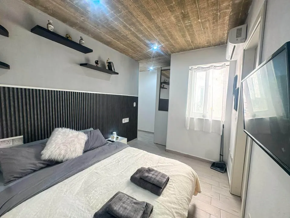 SHORT LET | MODERN STUDIO APARTMENT | ST. JULIAN’S – HEART OF PACEVILLE