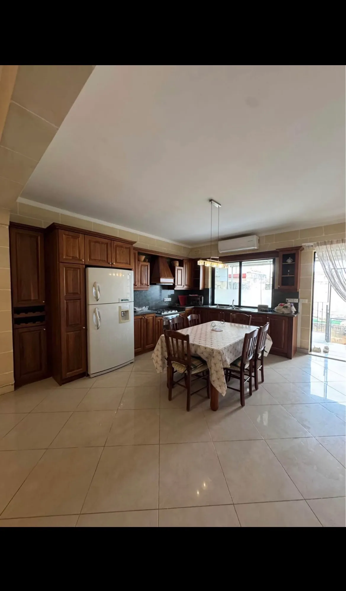 Furnished Apartment for Rent – Amazing View!