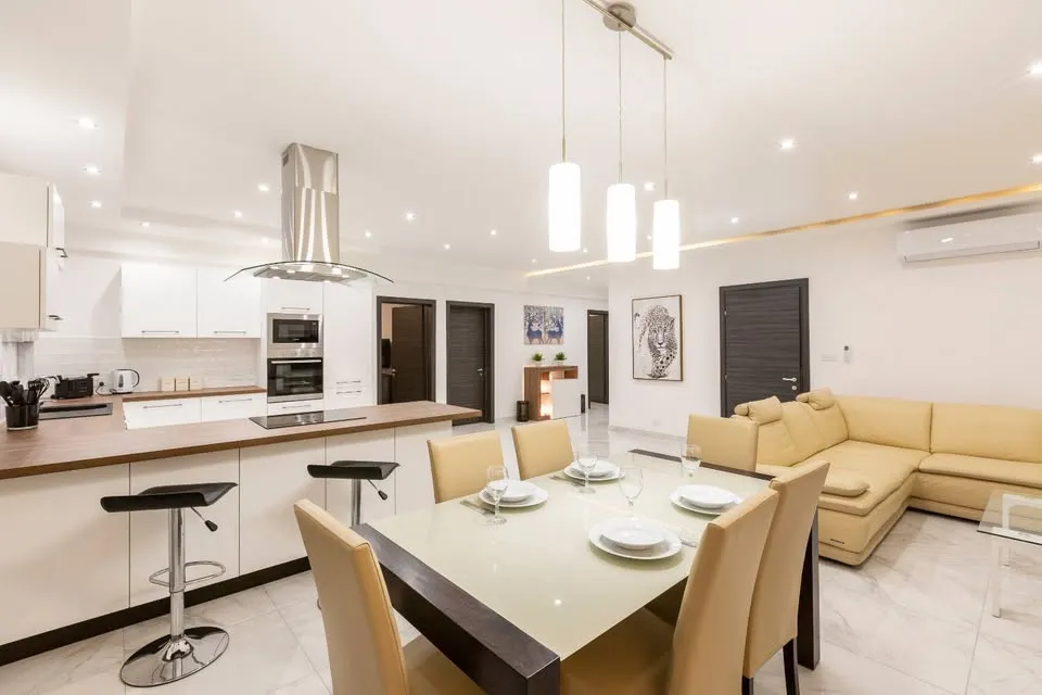 Spacious 3 Bedroom Apartment in Mellieha