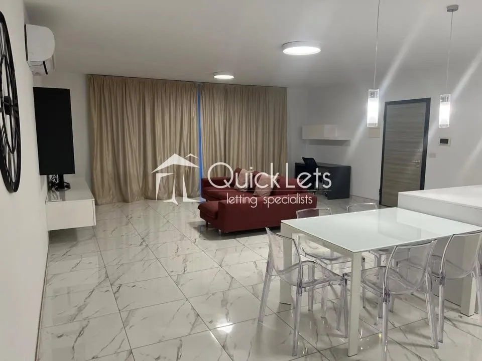 MODERN 3-BEDROOM PENTHOUSE IN MOSTA!