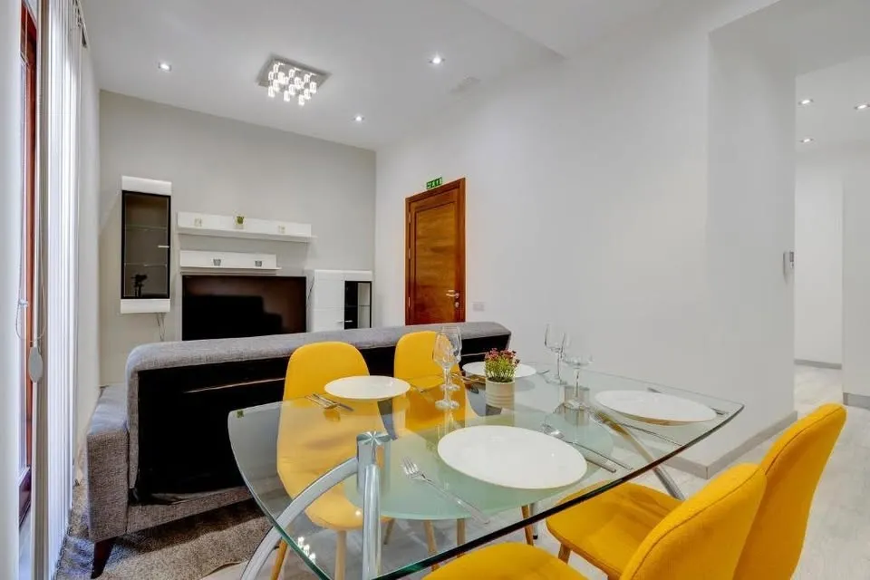 Sliema | Modern 2-Bedroom Apartment | Central Location