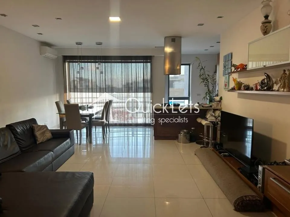 3-Bedroom Apartment in Zurrieq