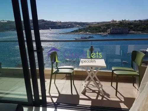 Stunning Two Double Bedroom Sea View Apartment - SLIEMA